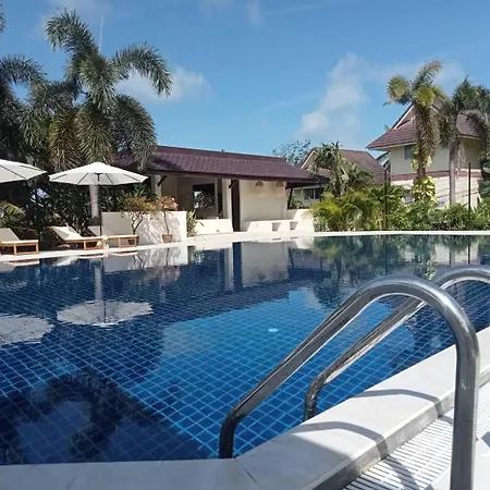 Lanta Garden Hill Resort&Apartment